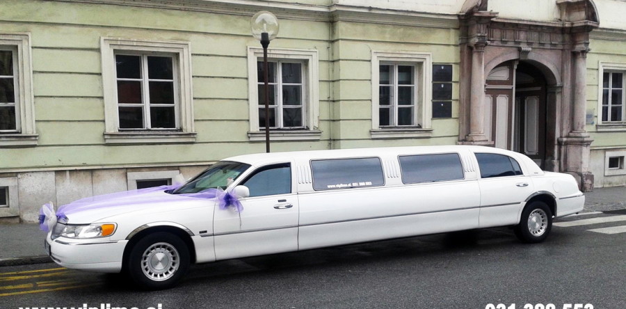 Limuzine so tudi lahko namenjene foto snemanju, reklamnim spotom ali pa kar tako…