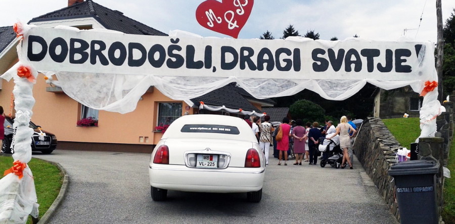 Poročne slovestnosti